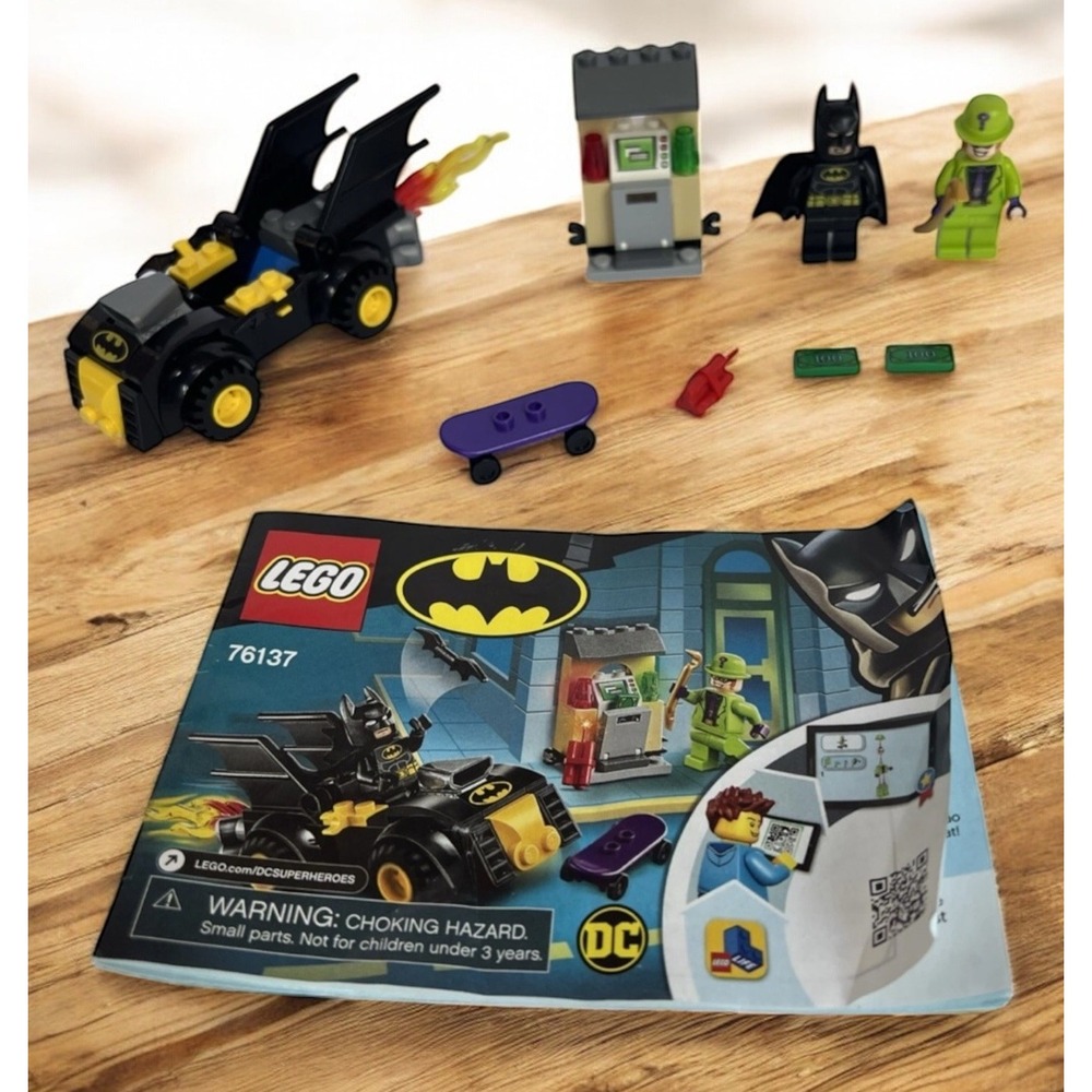 LEGO Super Heroes Batman vs The Riddler Robbery Set (76137) No Box